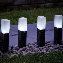 Lampka ogrodowa SOLARNA ratanowa słupek ogrodowy LAMPA wbijana barwa ZIMNA