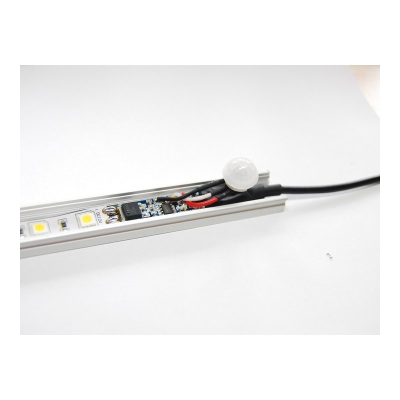 WŁĄCZNIK profilowy ON / OFF 12V 6A z Czujką PIR do PROFILI alu taśm LED COB