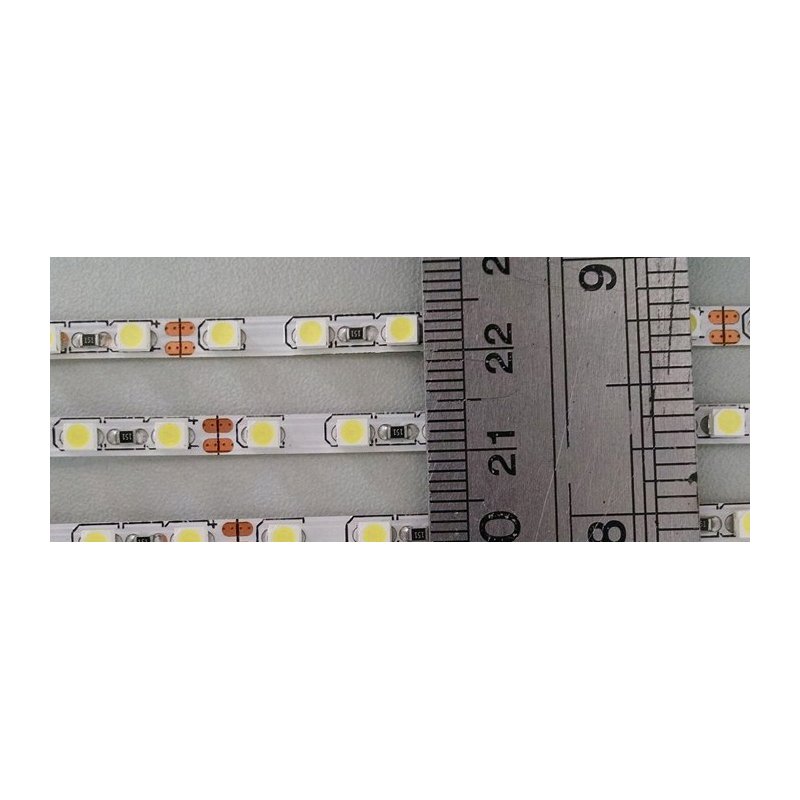 SUPER WĄSKA Taśma LED PREMIUM 4mm 2835 600 IP20 1m