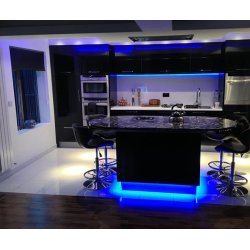 LED RGB 5050 ZESTAW TAŚMA 10m PILOT DOTYKOWY ZASIL
