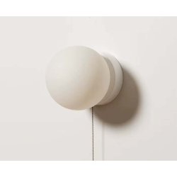 LAMPA ścienna KINKIET z włącznikiem on/off łańcuszkowym SZKLANY KLOSZ KULA