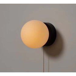 LAMPA ścienna KINKIET z włącznikiem on/off łańcuszkowym SZKLANY KLOSZ KULA