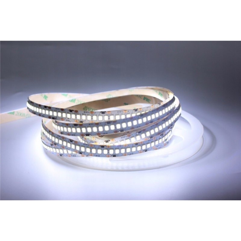 TAŚMA LED SUPER MOCNA PREMIUM 12V smd 2835 IP20 240diod/m barwa ZIMNA 1m