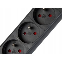 Przedłużacz sieciowy listwa zasilająca 5 gniazd 230V z włącznikiem 5m black
